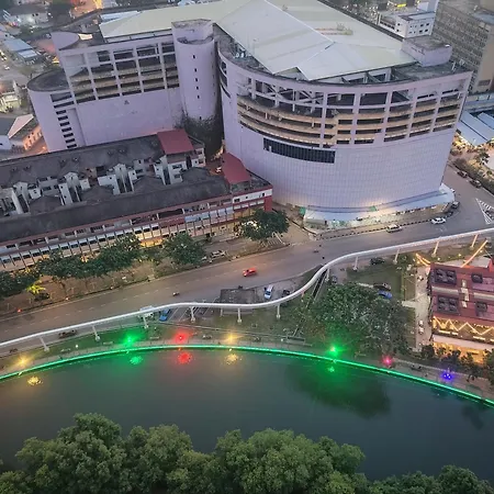 Melaka Town Sea-River View Premier Residence 1-5 Pax Malacca Exterior photo