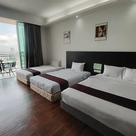 Melaka Town Sea-River View Premier Residence 1-5 Pax Malacca Exterior photo