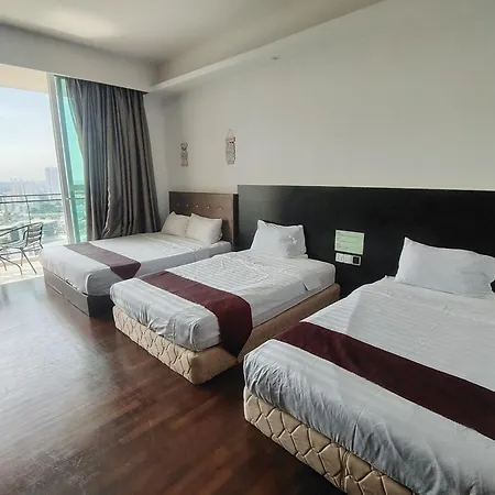 Melaka Town Sea-River View Premier Residence 1-5 Pax Malacca Exterior photo