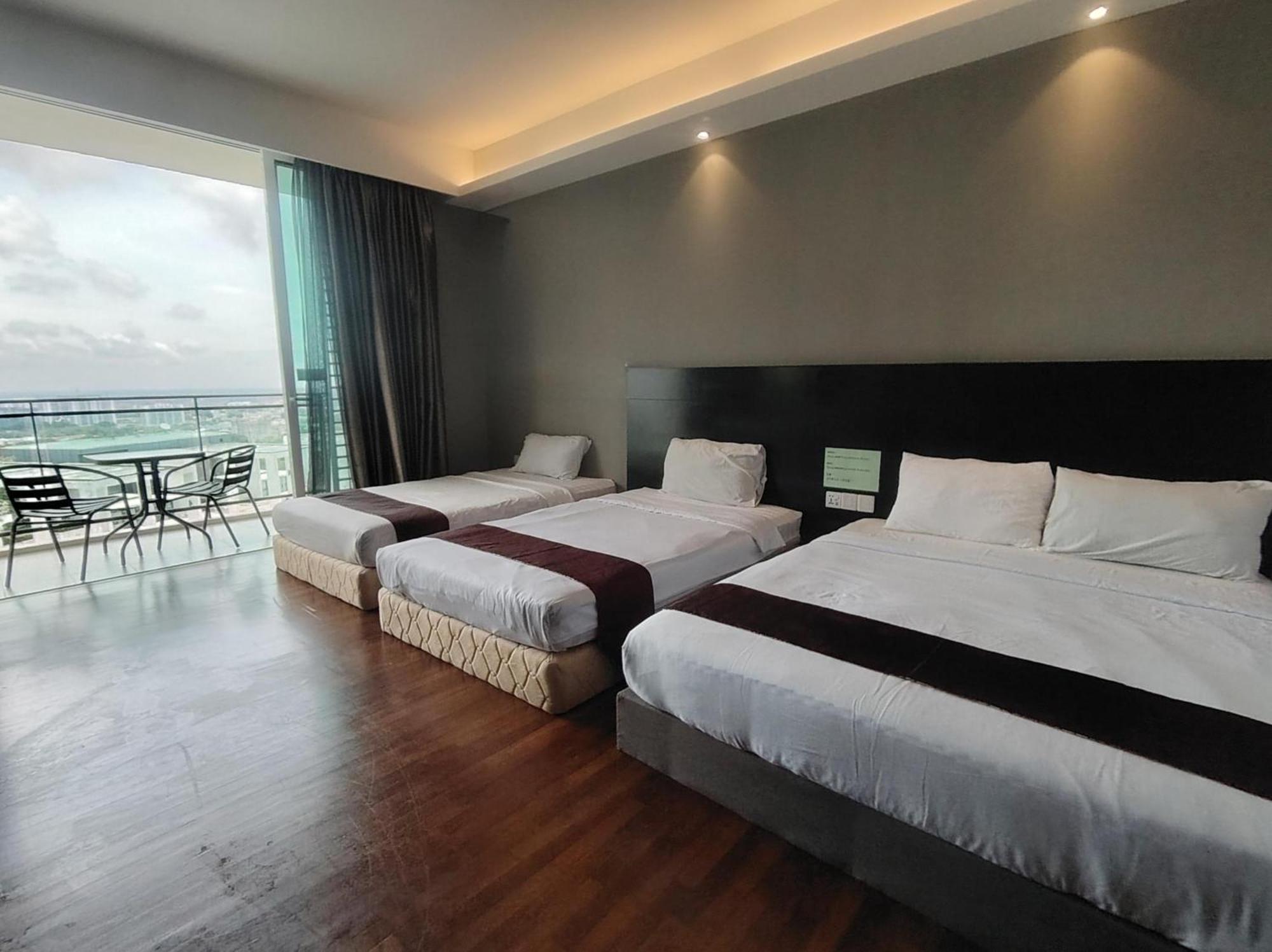 Melaka Town Sea-River View Premier Residence 1-5 Pax Apartemen *